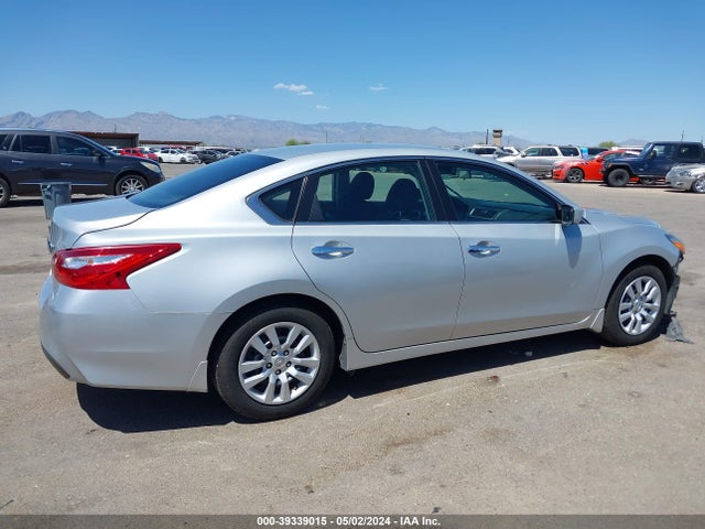 Nissan Altima 2.5 S 2017 1N4AL3AP6HC476388 Image 14