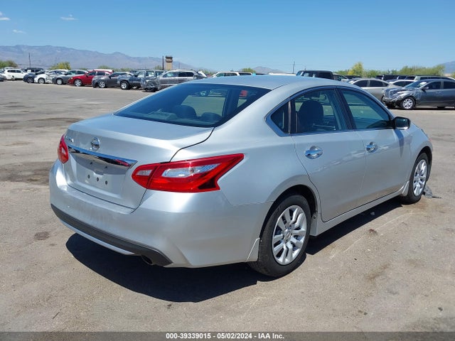 Nissan Altima 2.5 S 2017 1N4AL3AP6HC476388 Image 4