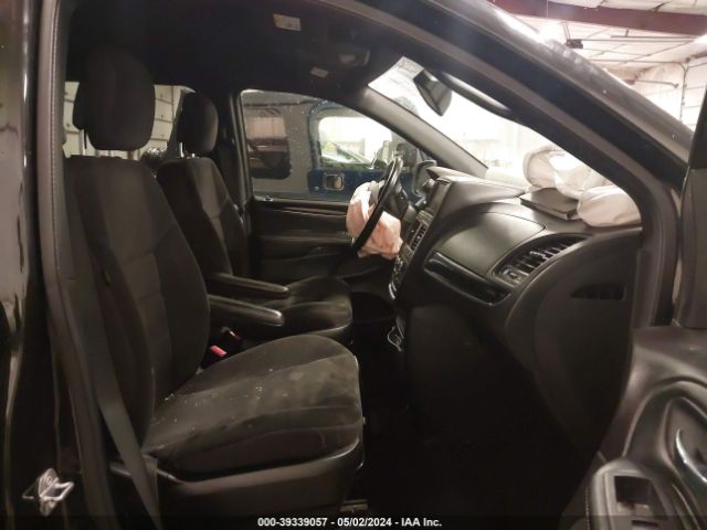 2C4RDGBGXJR198706 Dodge Grand Caravan Se Plus