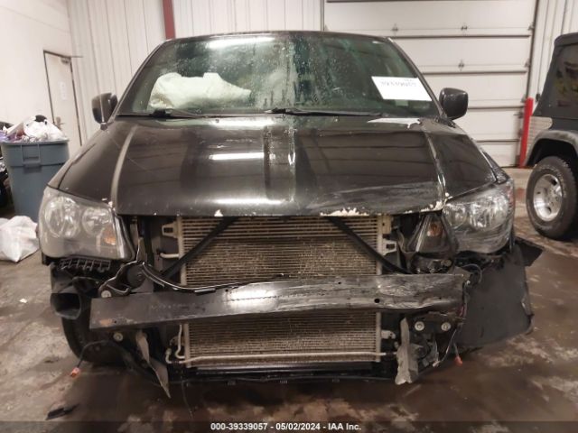 2C4RDGBGXJR198706 Dodge Grand Caravan Se Plus
