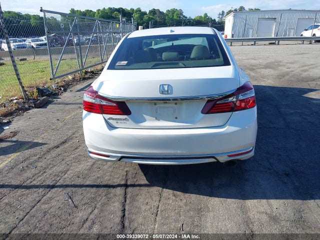 Honda ACCORD EX 2016 1HGCR2F75GA208643 Image 16