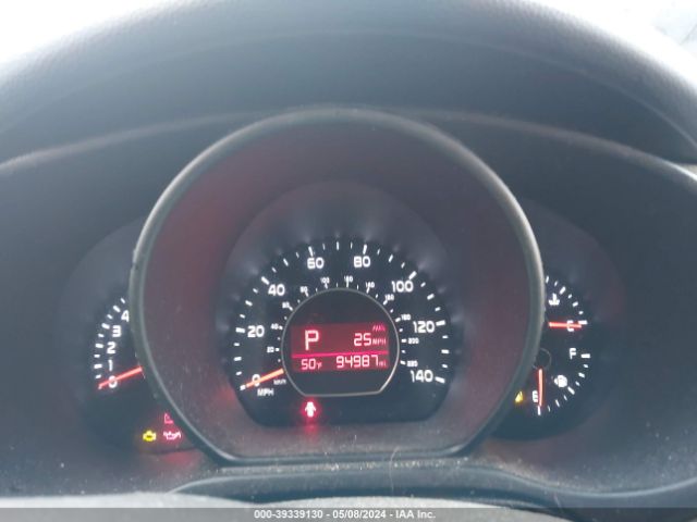 KNDJP3A53F7138885 KIA SOUL +