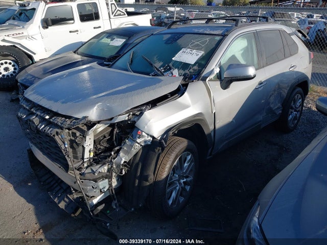 Toyota Rav4 Xle Premium 2023 2T3A1RFV8PW337627 Image 2