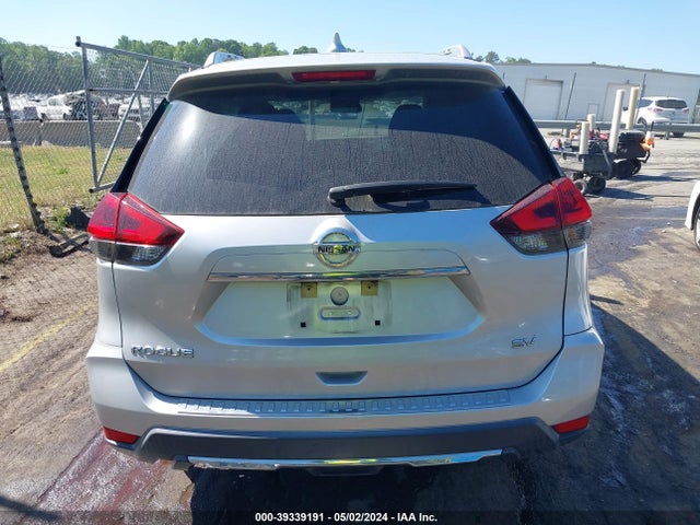 Nissan ROGUE SV 2018 KNMAT2MTXJP622058 Image 16