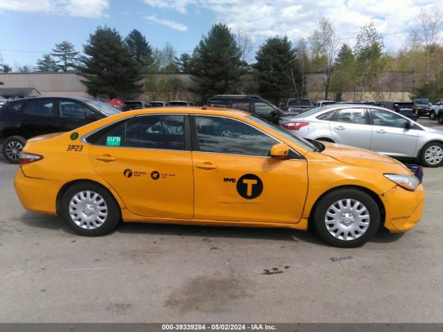 4T1BD1FK6FU176009 Toyota Camry Hybrid Le