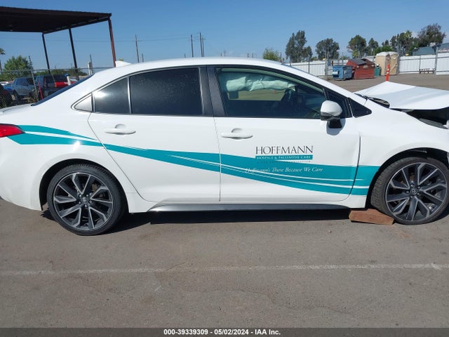 Toyota COROLLA SE 2022 JTDS4MCE5NJ083521 Image 14