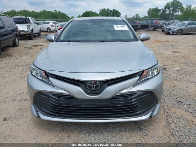 Toyota CAMRY LE 2018 4T1B11HK2JU534124 Image 12