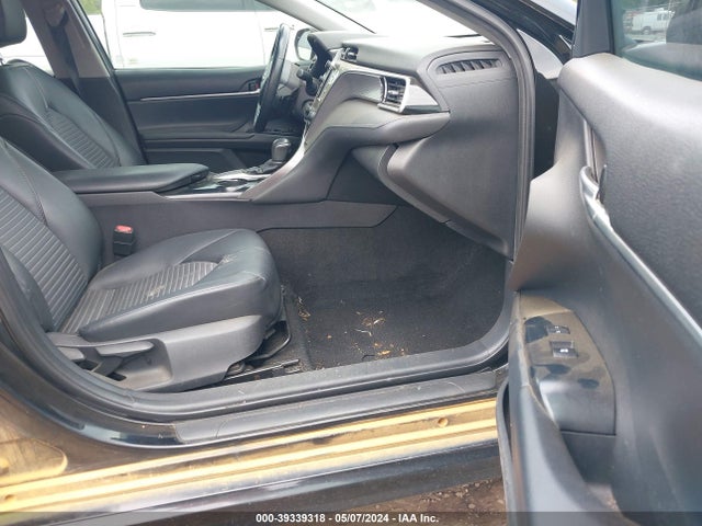 Toyota CAMRY SE 2018 4T1B11HK2JU614765 Image 5