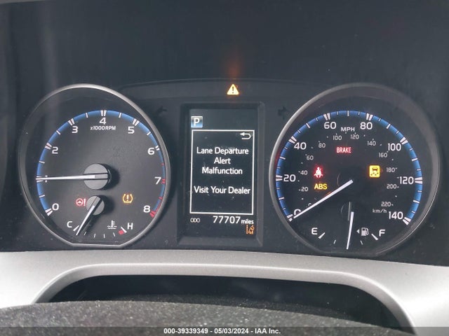 Toyota RAV4 LE 2018 2T3ZFREVXJW416441 Image 7