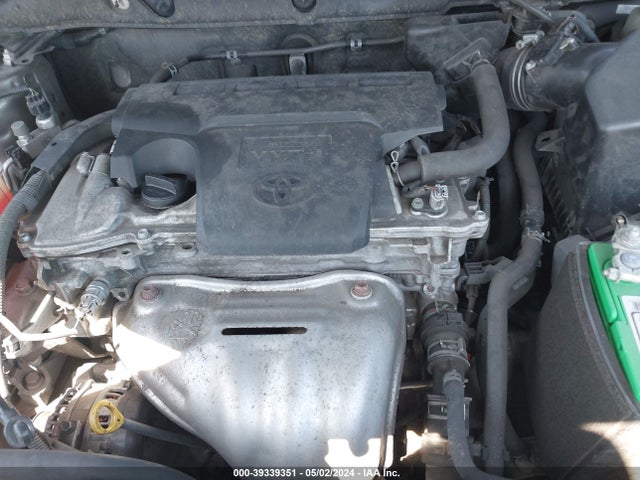 Toyota RAV4 LE 2015 JTMBFREV0FD128403 Image 10