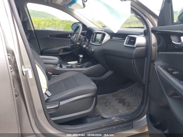 KIA Sorento 2.4l Lx 2019 5XYPGDA34KG552298 Image 5