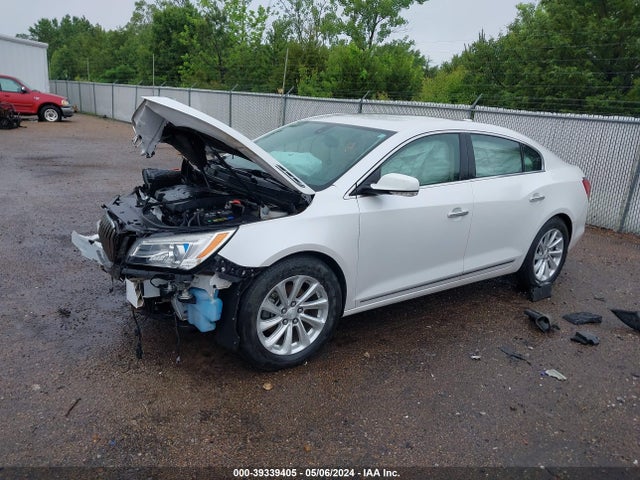 Buick Lacrosse Leather 2015 1G4GB5G39FF138143 Image 2