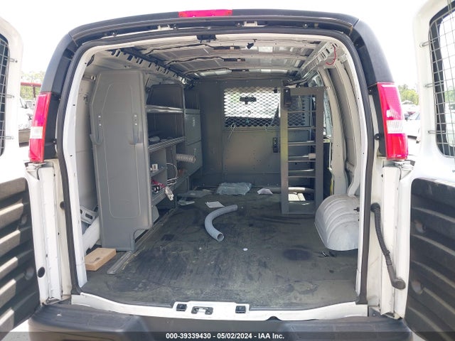 Chevrolet Express 2500 Work Van 2018 1GCWGAFP2J1336129 Image 8