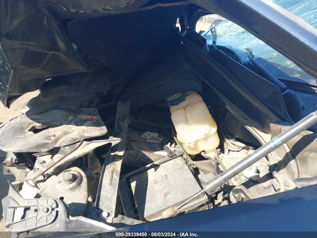 Chevrolet Traverse Ls 2019 1GNERFKW6KJ223860 Image 10