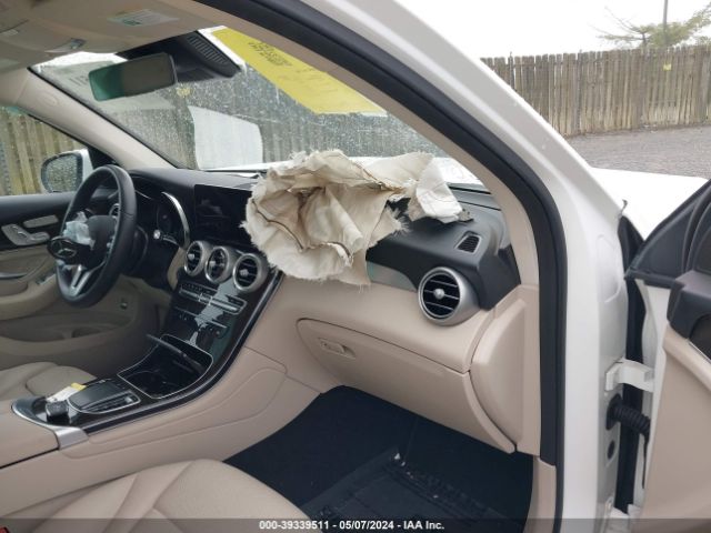 W1N0G8DB6NG090817 Mercedes-Benz Glc 300 Suv