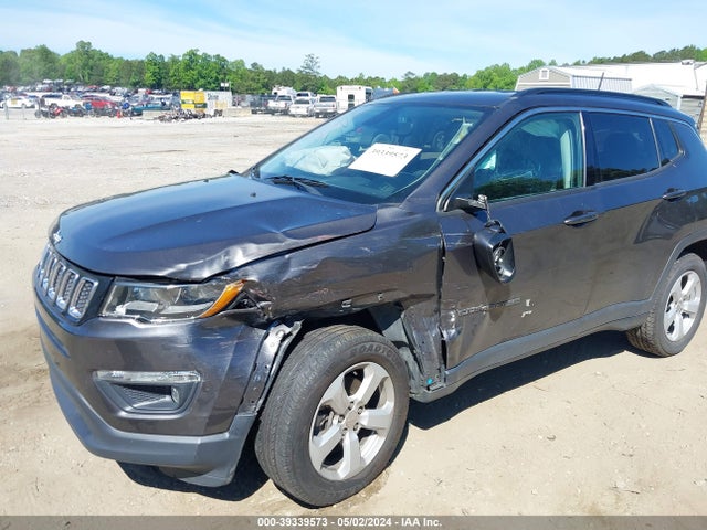 Jeep Compass Latitude 4x4 2018 3C4NJDBBXJT492632 Image 6
