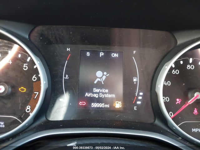 3C4NJDBBXJT492632 Jeep Compass Latitude 4x4