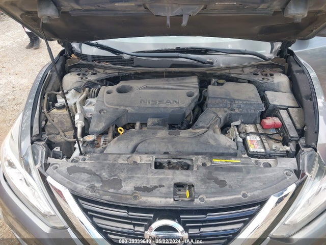 Nissan Altima 2.5 S 2017 1N4AL3AP5HC252044 Image 10