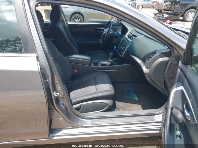 Nissan Altima 2.5 S 2017 1N4AL3AP5HC252044 Image 5