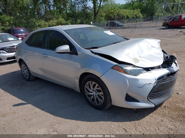 Toyota COROLLA LE 2019 2T1BURHE7KC190356 main image