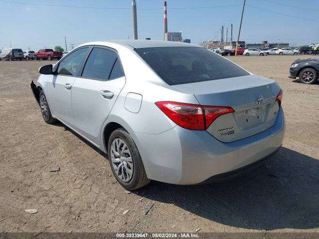 Toyota COROLLA LE 2019 2T1BURHE7KC190356 Image 3