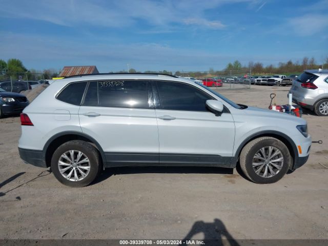 3VV0B7AX9JM054038 Volkswagen Tiguan 2.0t S