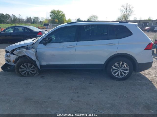 3VV0B7AX9JM054038 Volkswagen Tiguan 2.0t S