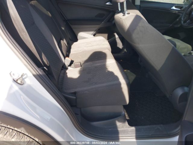 3VV0B7AX9JM054038 Volkswagen Tiguan 2.0t S