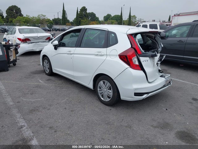 Honda FIT LX 2018 3HGGK5H46JM709416 Image 3