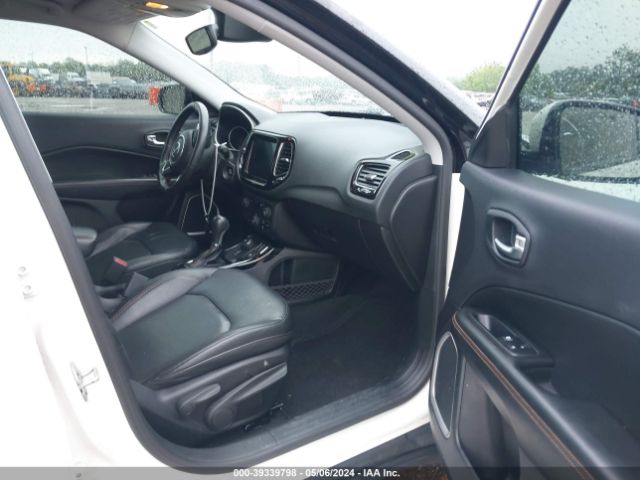 2018 JEEP COMPASS 3C4NJDCB4JT262583 Photo 4