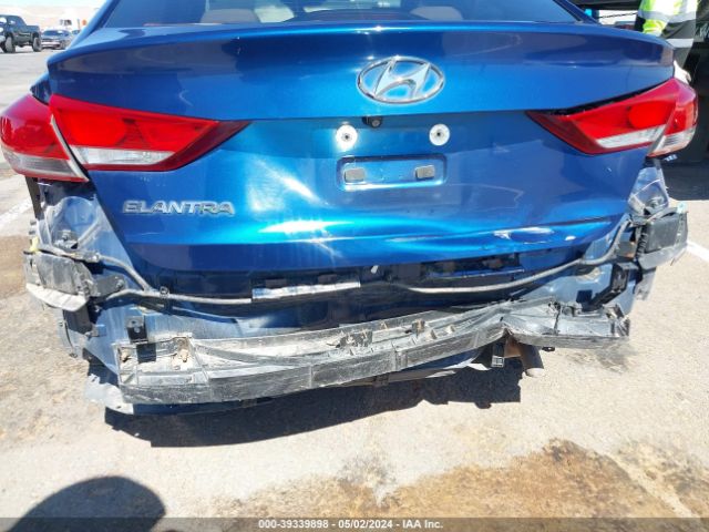 5NPD84LF1JH238896 Hyundai ELANTRA SEL