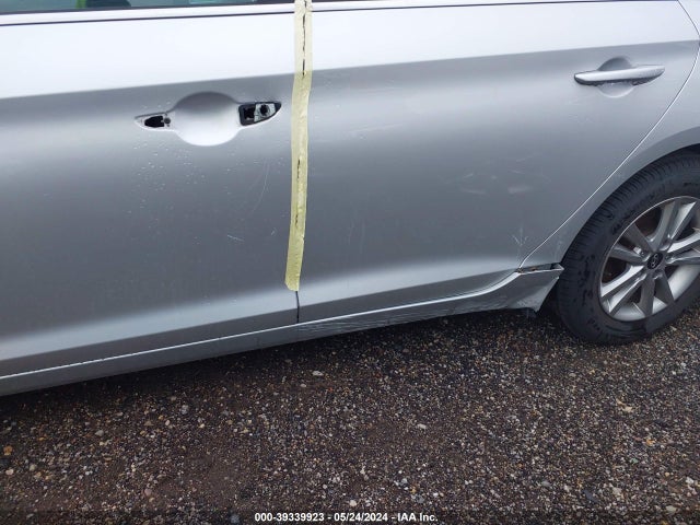 Hyundai SONATA SE 2015 5NPE24AF5FH212639 Image 6