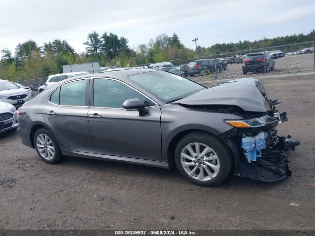 4T1R11AK9RU859499 Toyota CAMRY LE