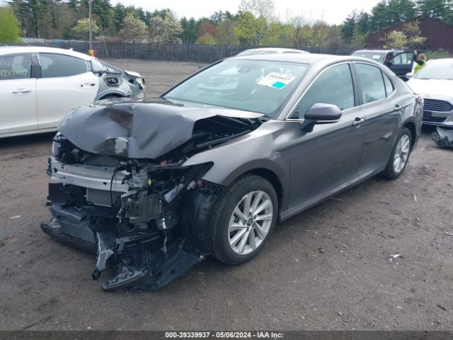 4T1R11AK9RU859499 Toyota CAMRY LE