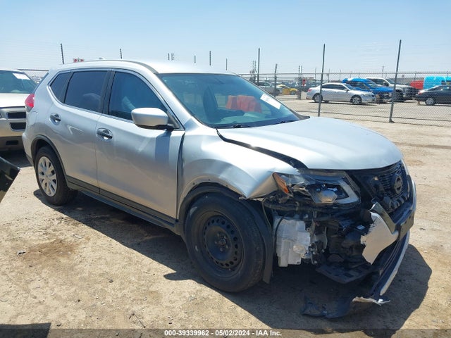 Nissan ROGUE S 2017 JN8AT2MT4HW140562 Image 1