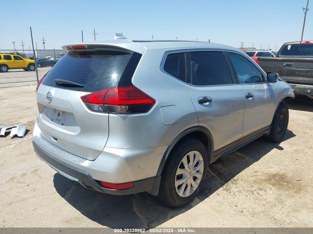 Nissan ROGUE S 2017 JN8AT2MT4HW140562 Image 4