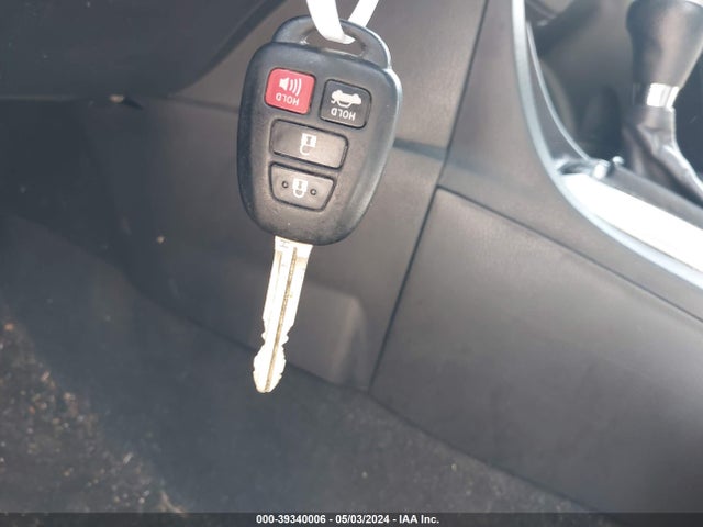 Toyota COROLLA LE 2015 2T1BURHE5FC354015 Image 11