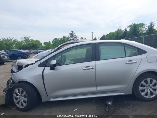 Toyota COROLLA LE 2022 JTDEPMAE7NJ190612 Image 14