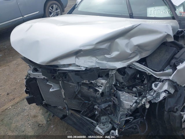 Toyota COROLLA LE 2022 JTDEPMAE7NJ190612 Image 6