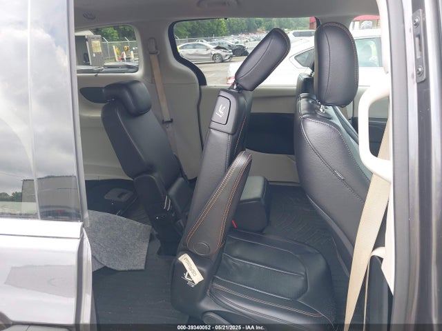 2C4RC1BG6JR309560 Chrysler Pacifica Touring L