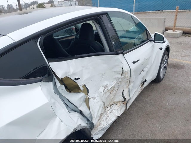 7SAYGDEE1PA137552 Tesla Model Y Awd/long Range Dual Motor All-wheel Drive