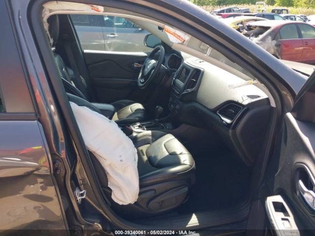 2021 JEEP CHEROKEE 1C4PJLLB8MD227056 Photo 4