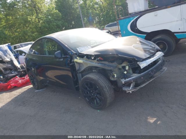 2022 TESLA MODEL Y 7SAYGDEE4NF357560