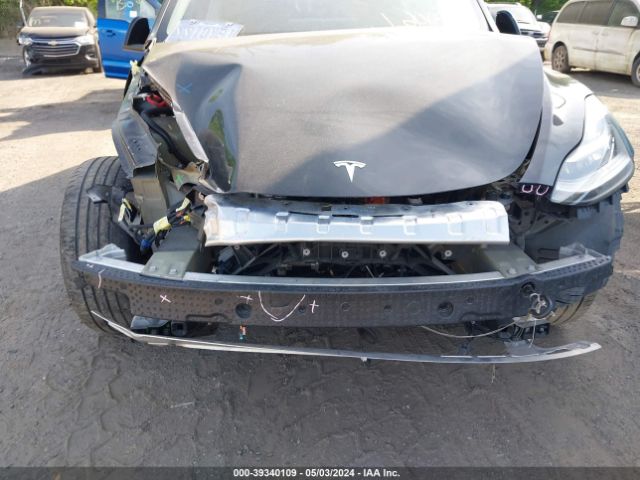 2022 TESLA MODEL Y 7SAYGDEE4NF357560 Photo 9
