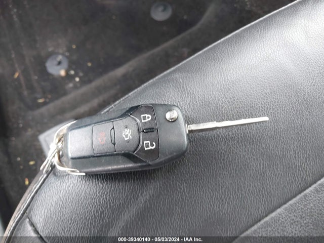 3FA6P0HDXER371208 Ford FUSION SE