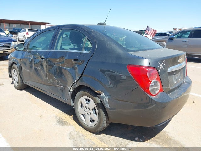 Chevrolet Sonic Lt Auto 2015 1G1JC5SH2F4208287 Image 3