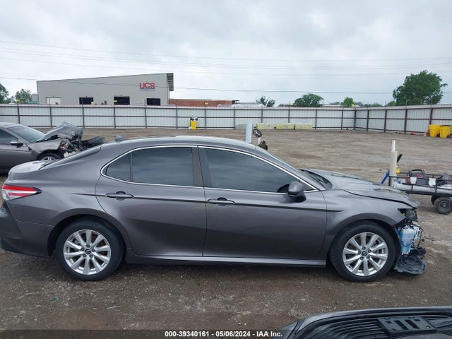 Toyota CAMRY LE 2019 4T1B11HK6KU229405 Image 14