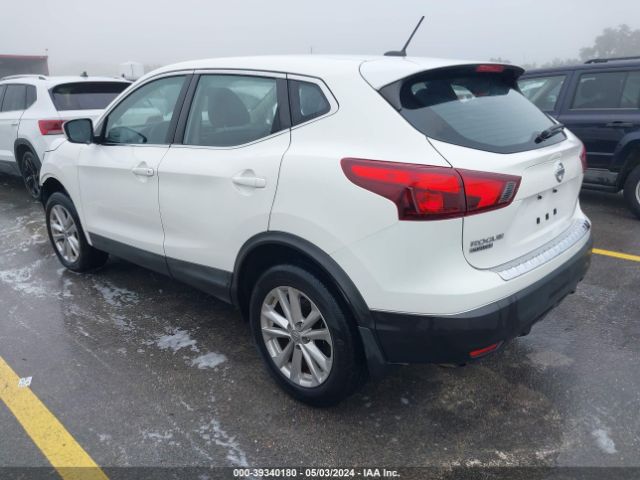 JN1BJ1CP8HW029262 Nissan Rogue Sport S