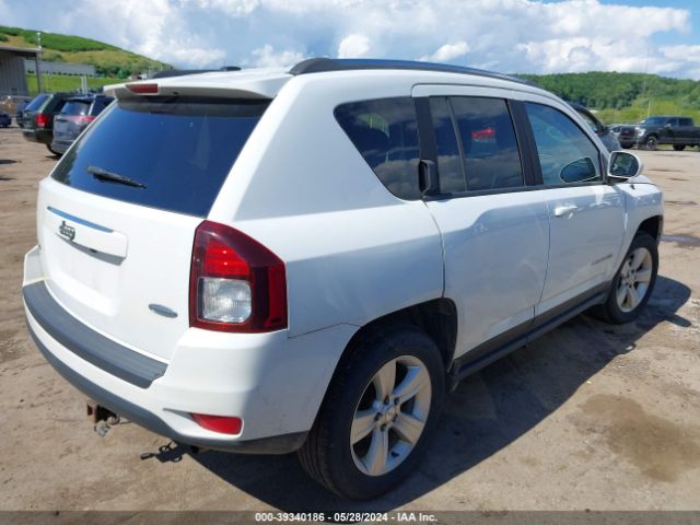 1C4NJDEB2ED670637 Jeep Compass Latitude