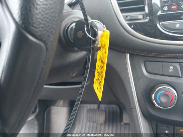 3GNCJNSB3LL268349 Chevrolet Trax Awd Ls